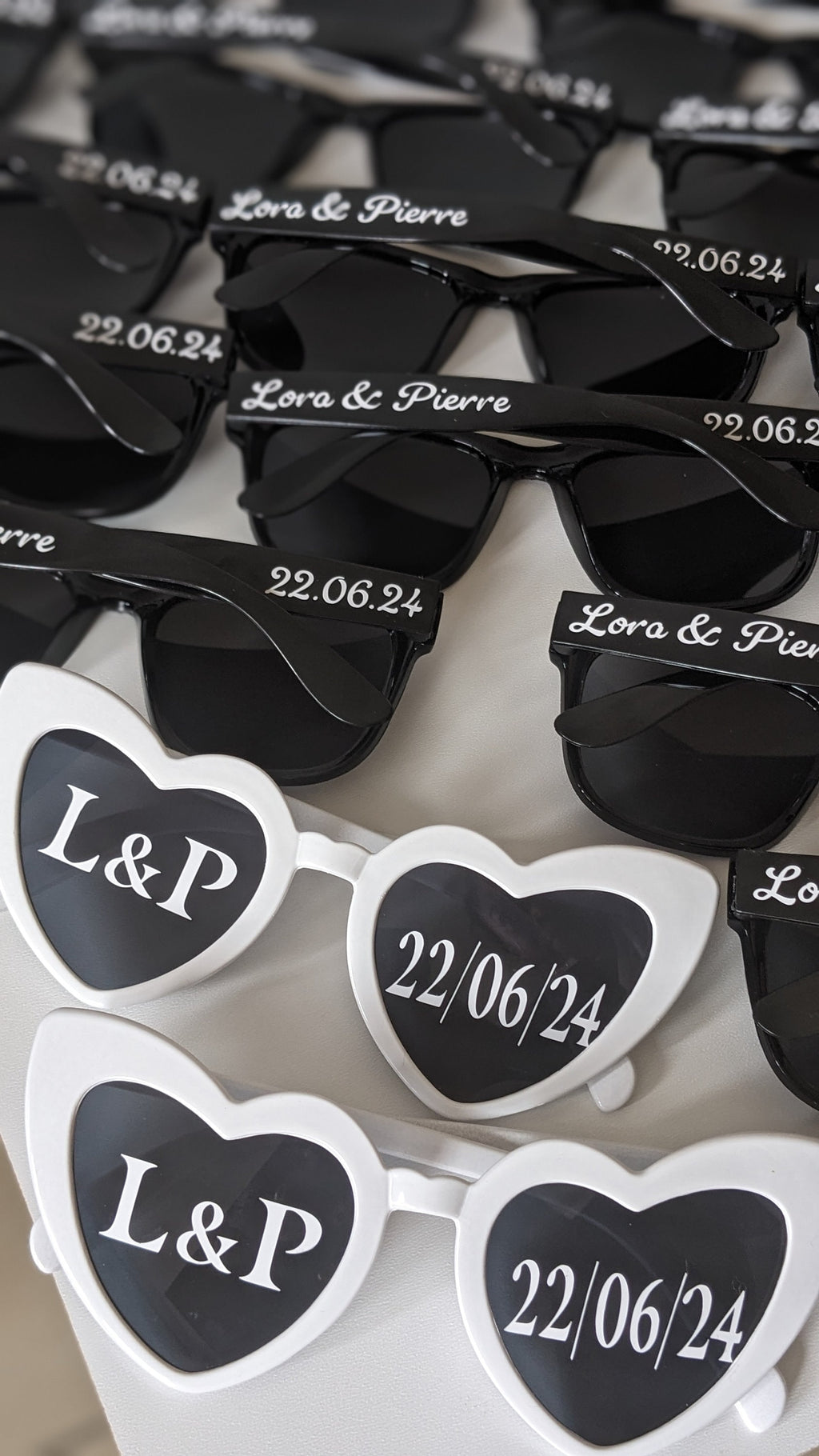 Lunettes personnalisées mariage accessoire photo evg stickers branche lunettes soleil homme personnalisées anniversaire lunette soleil coeur