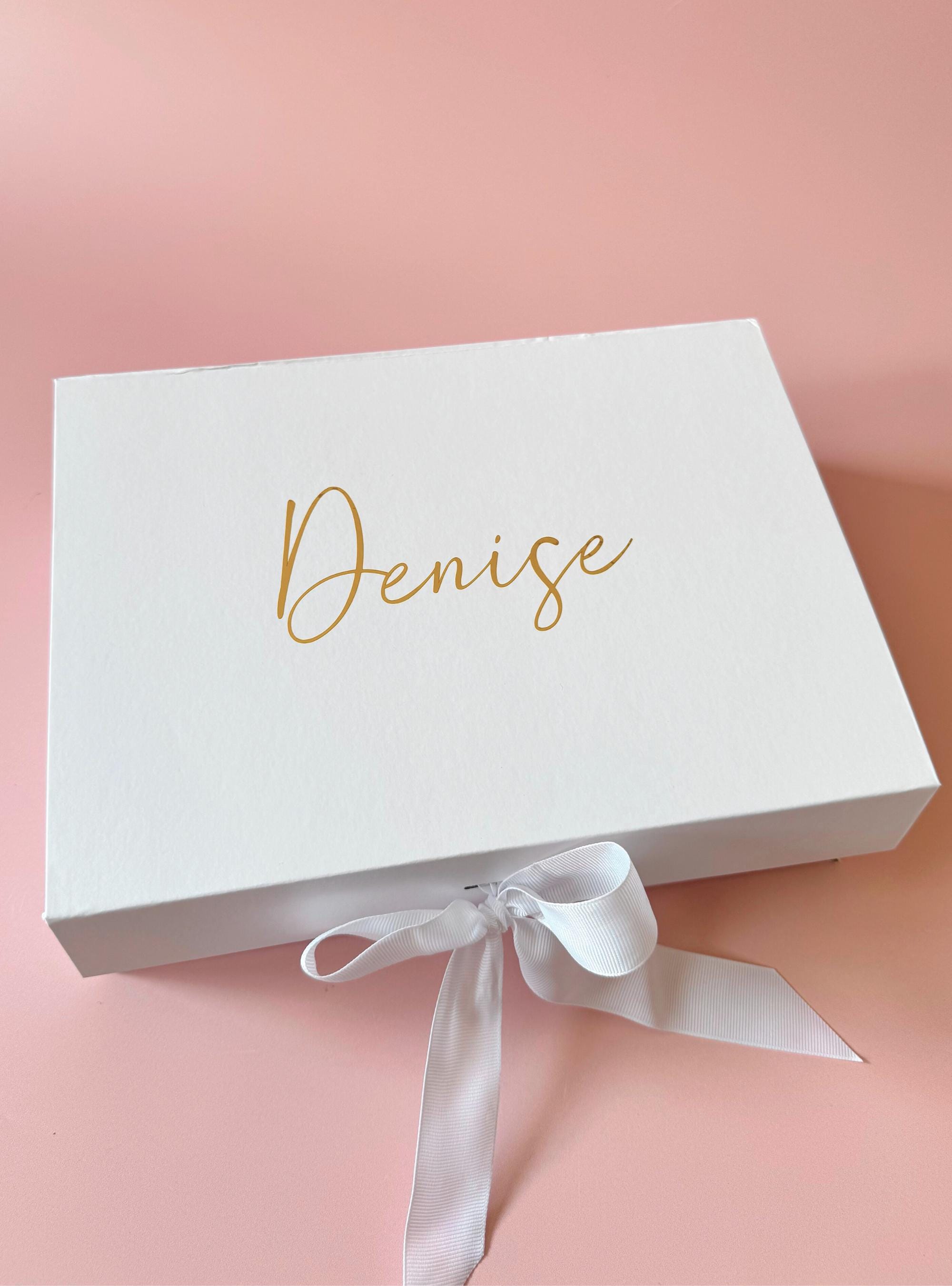 Custom Gift Proposal Bridesmaid Box Candle Wedding Enamel Pin Bridal Party Sunglasse Bridesmaid Scrunchie Maid of Honor Proposal Candle Gift