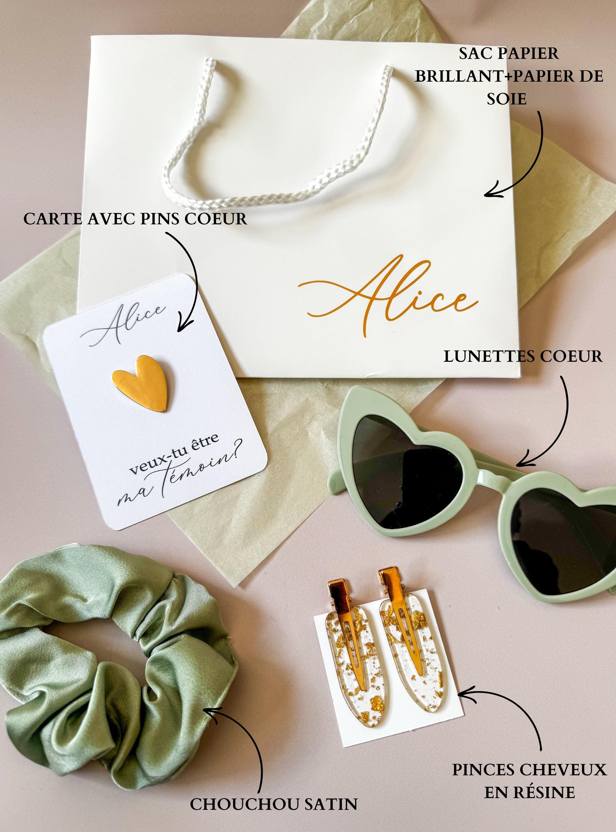 Ensemble accessoires demoiselle d’honneur dans pochette personnalisée